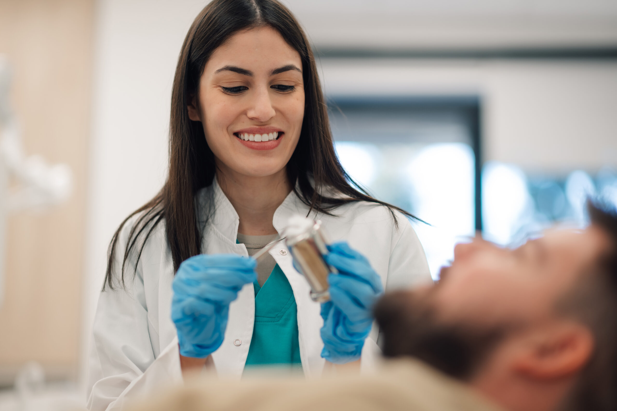 cosmetic-bonding-service