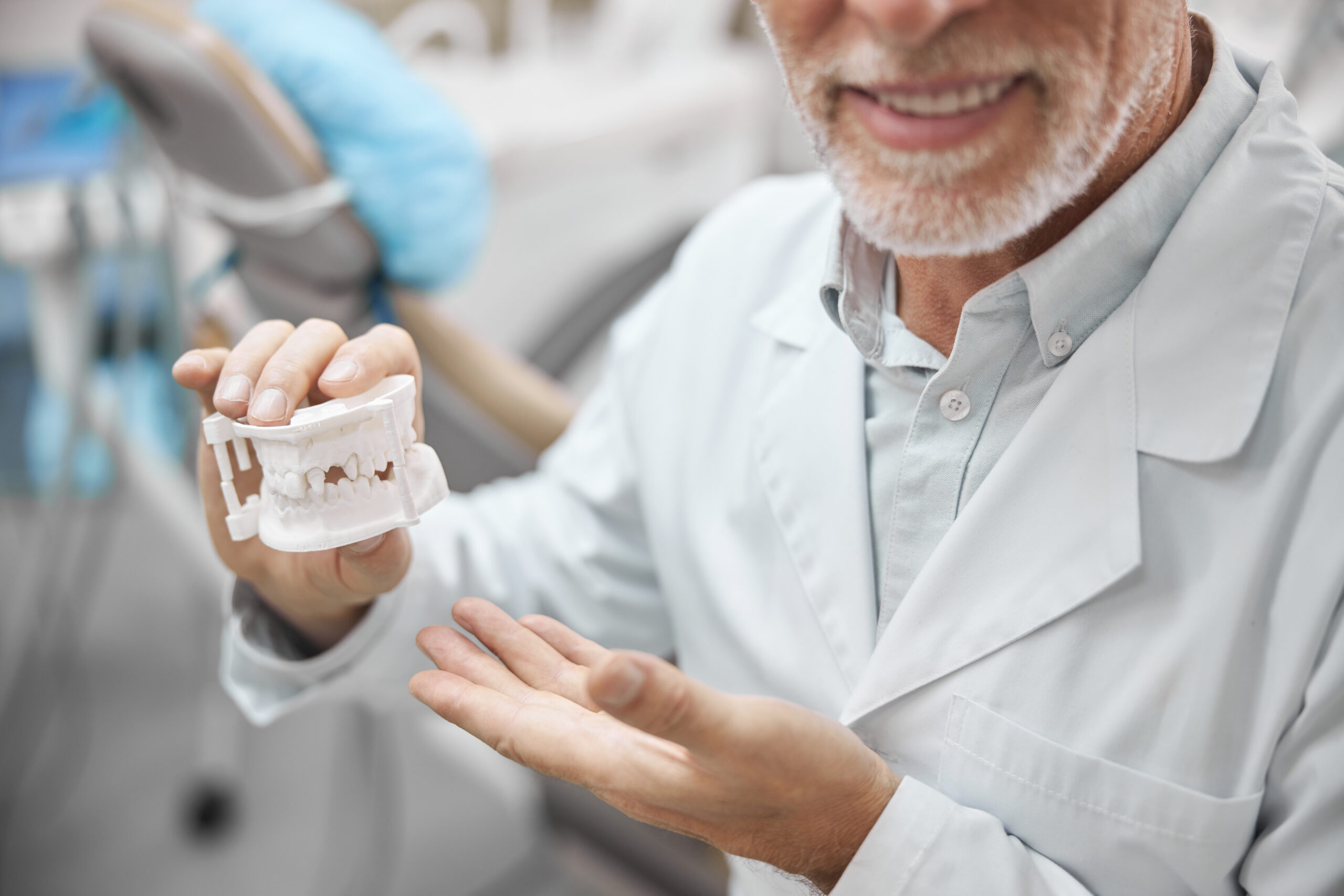 implant-supported-dentures